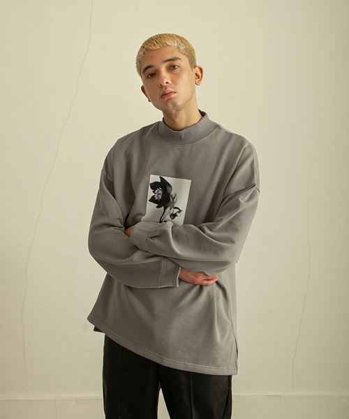 NILWAY（ニルウェイ）の「モードグラフィックオーバーサイズハイネックスウェット（スウェット・メンズ・ライトグレー系/ライトグレー系1/グレー系/グレー系1/ブルー系/ブルー系1・MEDIUM/LARGE）」の7枚目の写真