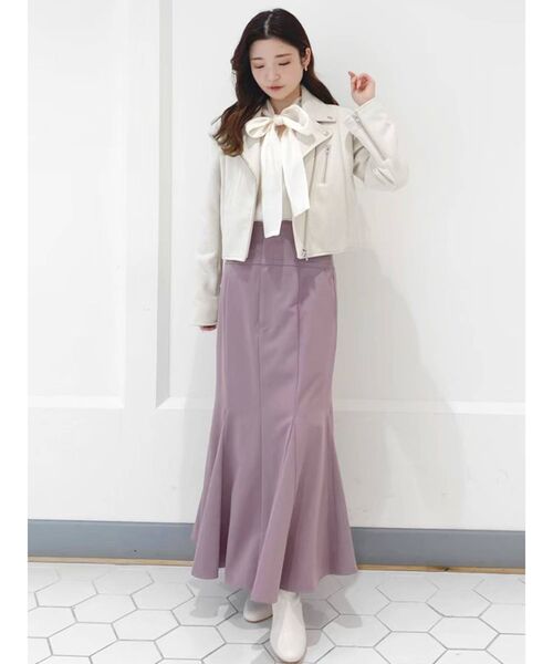 MERCURYDUO（マーキュリーデュオ）の「コンパクトフェイクスエードライダースジャケット（テーラードジャケット・レディース・アイボリー/ライトグレー・FREE）」の8枚目の写真