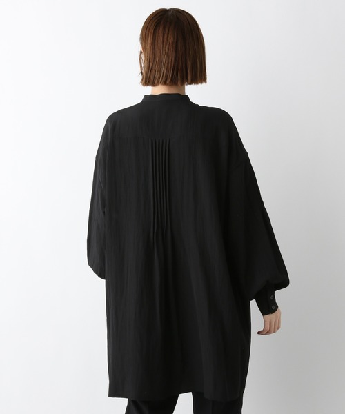 e/rm（イーアールエム）の「【e/rm】ピンタックチュニック　261812（シャツ/ブラウス・レディース・ブラック/オフホワイト・FREE）」の6枚目の写真