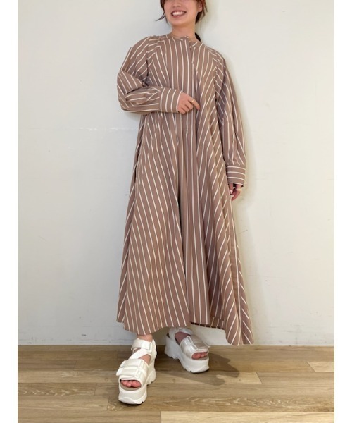 SNIDEL（スナイデル）の「【emmi atelier】SNIDEL×emmiスニーカー