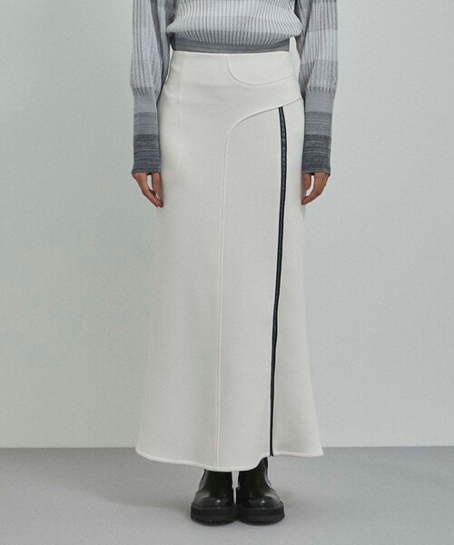CITY TOKYO（シティトウキョウ）の「アシメラインマーメイドスカート（スカート・レディース・オフホワイト/ブラック・1/2）」の11枚目の写真