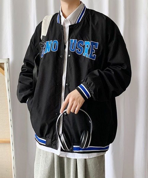 NEW GENTLEMAN（ニュージェントルマン）の「カレッジロゴ ビッグシルエット スタジャン（スタジャン・メンズ・ブラック/アイボリー・M/L）」の18枚目の写真