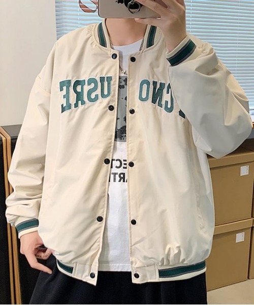 NEW GENTLEMAN（ニュージェントルマン）の「カレッジロゴ ビッグシルエット スタジャン（スタジャン・メンズ・ブラック/アイボリー・M/L）」の17枚目の写真