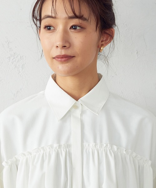 COMME CA ISM(コムサイズム)の「フリルシャツ(シャツ/ブラウス・レディース・ホワイト/ベージュ/サックスブルー・MEDIUM/LARGE)」の13枚目の写真