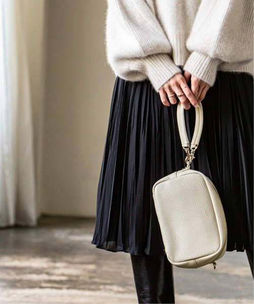 Ch!iii BAG（チーバック）の「《追加4》【ch!iii】wide belt boston バッグ◆（ショルダーバッグ・レディース・ホワイト/ブラック/ベージュ系その他/サックスブルー/グリーン・FREE）」の2枚目の写真