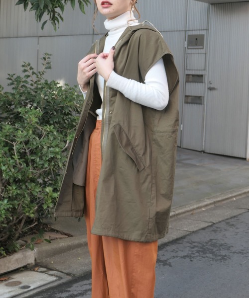 CORNERS（コーナーズ）の「コットンツイルミリタリーフードベスト（ミリタリージャケット・レディース・カーキ/ベージュ/ベージュ系その他・M）」の6枚目の写真