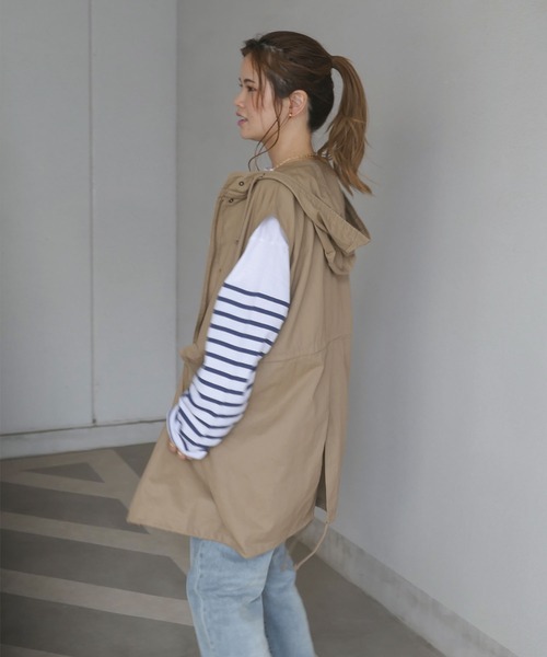 CORNERS（コーナーズ）の「コットンツイルミリタリーフードベスト（ミリタリージャケット・レディース・カーキ/ベージュ/ベージュ系その他・M）」の9枚目の写真