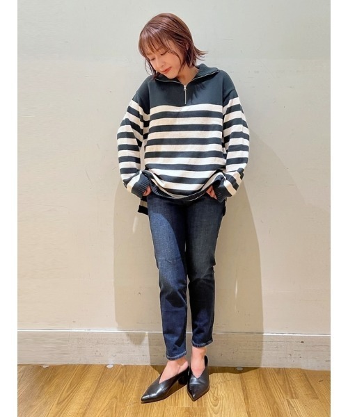 GAP（ギャップ）の「ウォッシュウェル ミッドライズ ガールフレンドデニム（デニムパンツ・レディース・インディゴブルー・23/24/25/26/27/28/29/30）」の5枚目の写真