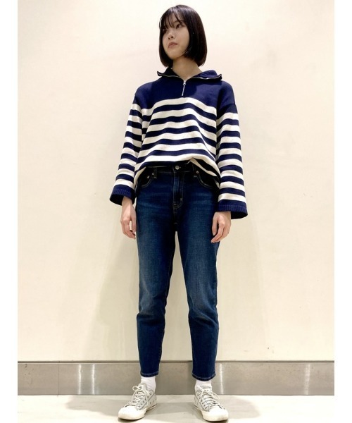 GAP（ギャップ）の「ウォッシュウェル ミッドライズ ガールフレンドデニム（デニムパンツ・レディース・インディゴブルー・23/24/25/26/27/28/29/30）」の8枚目の写真