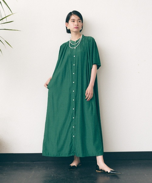 manana suerte（マニャーナスエルテ）の「バンドカラーギャザーワンピース（ワンピース・レディース・ブラック/グレー/グリーン・FREE）」の5枚目の写真