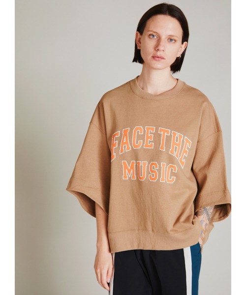 F/CE. （エフシーイー）の「F/CE. COLLEGE SWEAT SHIRT / エフシーイー カレッジ スウェットシャツ（スウェット・レディース・グリーン/ホワイト/ブラック/ベージュ/ブルー・SMALL/MEDIUM/LARGE）」の4枚目の写真