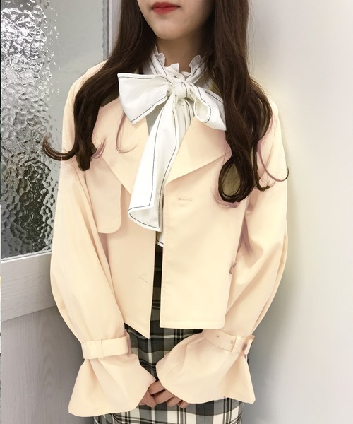 INGNI(イング)の「ショートトレンチコート(トレンチコート・レディース・ベージュ/ライトベージュ/イエロー・M)」の1枚目の写真