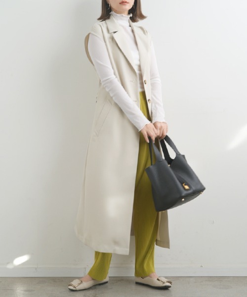 Futier land(フューティアランド)の「ロングトレンチジレ(トレンチコート・レディース・ブラック/ベージュ/アイボリー・MEDIUM)」の2枚目の写真