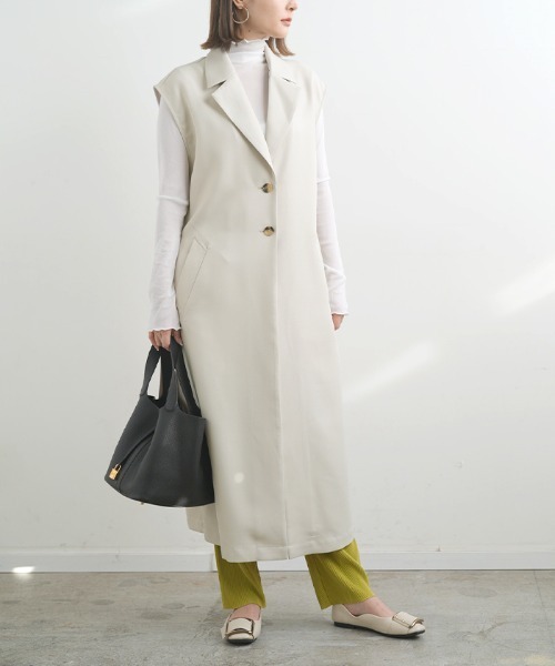 Futier land(フューティアランド)の「ロングトレンチジレ(トレンチコート・レディース・ブラック/ベージュ/アイボリー・MEDIUM)」の4枚目の写真