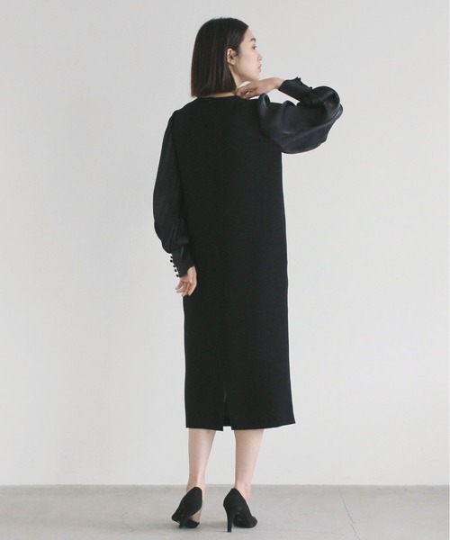 kaene（カエン）の「ネックタックデザインドレス（ドレス・レディース・ブラック/ベージュ・38/36/34）」の12枚目の写真