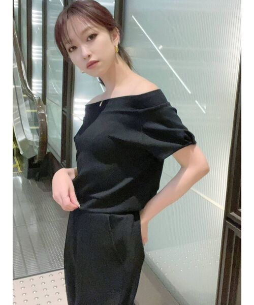 RESEXXY（リゼクシー）の「スウェットショートトップス【セットアップ着用可能】（スウェット・レディース・ブラック/オフホワイト/モカ・FREE）」の6枚目の写真