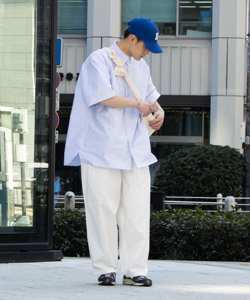 YUYA × BeAMS DOT（ユウヤバイビームスドット）の「YUYA × BeAMS DOT / タスキ ショルダーバッグ（ショルダーバッグ・メンズ・ナチュラル/チャコールグレー/ベージュ/ダークブラウン・FREE）」の10枚目の写真