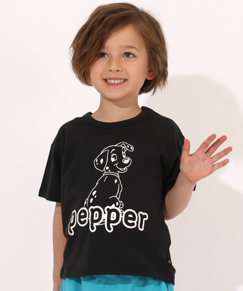 Disney(ディズニー)の「通販限定 ディズニー 990 Tシャツ 6466K(Tシャツ/カットソー・キッズ・オレンジ/ライトイエロー/スカイブルー系1/バイオレット/ライム/ネイビー/ブルー/ターコイズブルー/ベビーピンク/ベージュ/チェリーピンク/サンドベージュ/パープル/イエロー×グリーン/イエロー/ブラック系1/インディゴブルー/ブラック・120cm/90cm/130cm/100cm/110cm/140cm)」の3枚目の写真