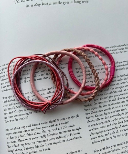 Me%（ミィパーセント）の「★6本セット★カラフルSETゴム（ヘアゴム・レディース・ブラウン/ブルー/ブラック系その他/ピンク系その他・FREE）」の19枚目の写真