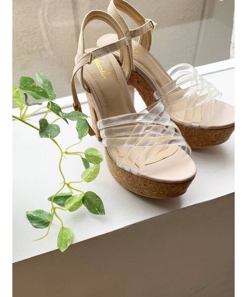 dazzlin(ダズリン)の「コルクヒールサンダル(サンダル・レディース・クリア・SMALL/MEDIUM/LARGE)」の2枚目の写真