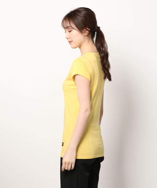 G-STAR(ジースター)の「CORE EYBEN SLIM TOP/ワンポイントロゴ(Tシャツ/カットソー・レディース・イエロー・X-SMALL/MEDIUM/SMALL)」の8枚目の写真