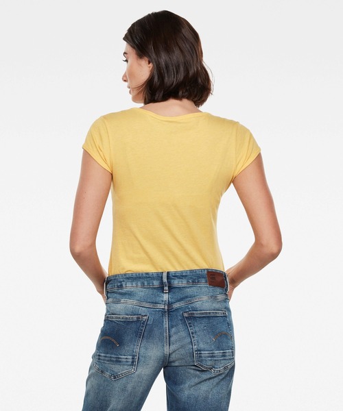G-STAR(ジースター)の「CORE EYBEN SLIM TOP/ワンポイントロゴ(Tシャツ/カットソー・レディース・イエロー・X-SMALL/MEDIUM/SMALL)」の3枚目の写真