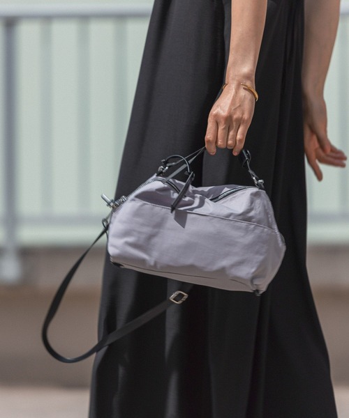 BAYFLOW（ベイフロー）の「7PKソフトボストンショルダーバッグ（ボストンバッグ・レディース・ブラック/ベージュ/ピンク/グリーン・FREE）」の4枚目の写真