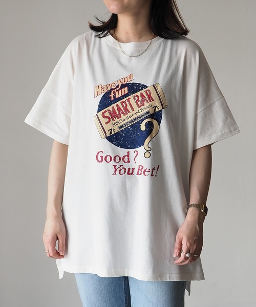 Riberry(リベリー)の「SMART BAR コットンプリントTシャツ/前後差ビッグTシャツ(Tシャツ/カットソー・レディース・スミクロ/ラベンダー/オフホワイト/グリーン/ブルー・FREE)」の7枚目の写真