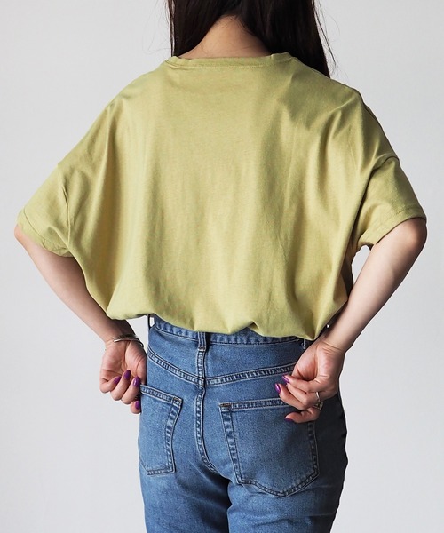 Riberry(リベリー)の「SMART BAR コットンプリントTシャツ/前後差ビッグTシャツ(Tシャツ/カットソー・レディース・スミクロ/ラベンダー/オフホワイト/グリーン/ブルー・FREE)」の18枚目の写真