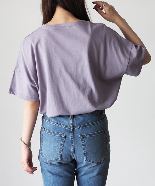 Riberry(リベリー)の「SMART BAR コットンプリントTシャツ/前後差ビッグTシャツ(Tシャツ/カットソー・レディース・スミクロ/ラベンダー/オフホワイト/グリーン/ブルー・FREE)」の20枚目の写真
