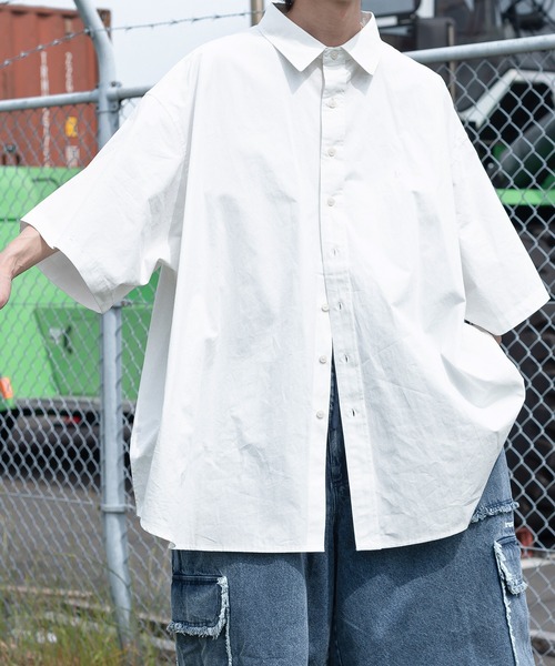 Perushu（ペルーシュ）の「ビッグシルエットワンポイントシャツ（シャツ/ブラウス・メンズ・オフホワイト/ピンク/イエロー/ブルー・MEDIUM/LARGE）」の16枚目の写真