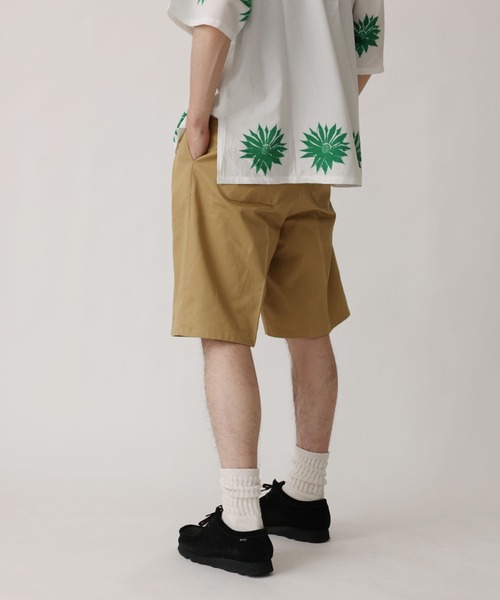 BROKEN BASE（ブロークンベース）の「ワイドグルカショーツ（その他パンツ・メンズ・ベージュ/オフホワイト・MEDIUM/LARGE）」の6枚目の写真