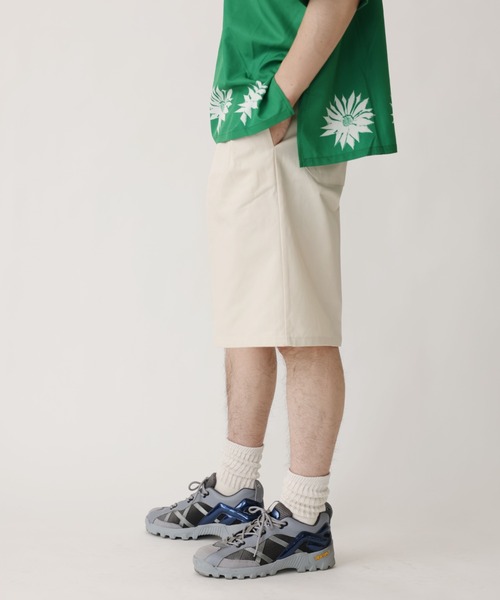 BROKEN BASE（ブロークンベース）の「ワイドグルカショーツ（その他パンツ・メンズ・ベージュ/オフホワイト・MEDIUM/LARGE）」の8枚目の写真