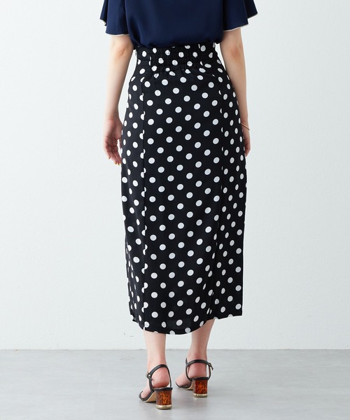 natural couture（ナチュラルクチュール）の「シルエットにもこだわった コインドットスリットスカート（スカート・レディース・ブラック/グリーン/ピンク・FREE）」の22枚目の写真
