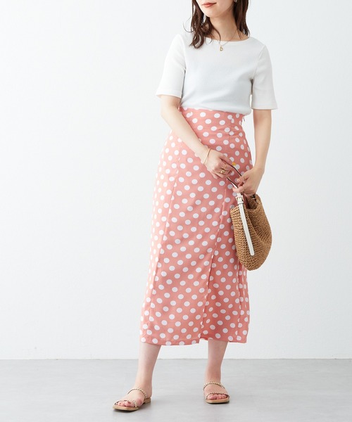 natural couture（ナチュラルクチュール）の「シルエットにもこだわった コインドットスリットスカート（スカート・レディース・ブラック/グリーン/ピンク・FREE）」の18枚目の写真