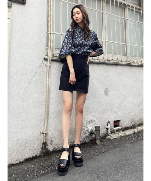 EMODA（エモダ）の「フィットミニスカート（スカート・レディース・ブラック/グレー/ピンク・SMALL/MEDIUM）」の14枚目の写真