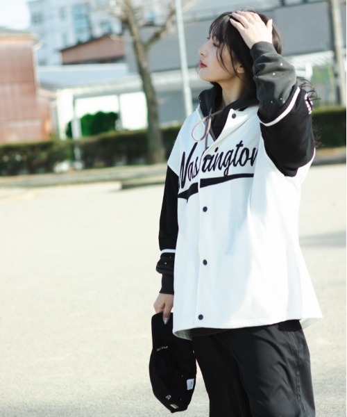 SUGGESTION（サジェッション）の「SUGGESTION ワイドシルエット ロゴ 半袖スタジャン（スタジャン・メンズ・ホワイト/グリーン/ネイビー/ブラック・M/L）」の5枚目の写真