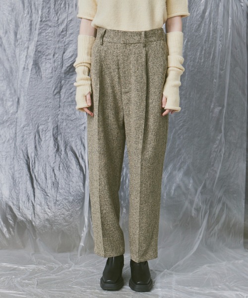 Happy John(ハッピージョン)の「wool like slacks pants/ウールライクスラックスパンツ(その他パンツ・レディース・ブラック/ベージュ・SMALL/MEDIUM)」の9枚目の写真