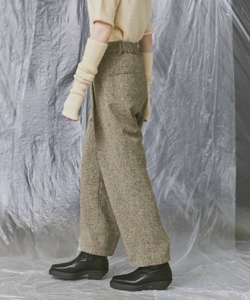 Happy John(ハッピージョン)の「wool like slacks pants/ウールライクスラックスパンツ(その他パンツ・レディース・ブラック/ベージュ・SMALL/MEDIUM)」の11枚目の写真