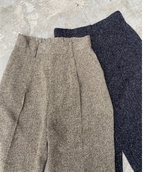Happy John(ハッピージョン)の「wool like slacks pants/ウールライクスラックスパンツ(その他パンツ・レディース・ブラック/ベージュ・SMALL/MEDIUM)」の22枚目の写真