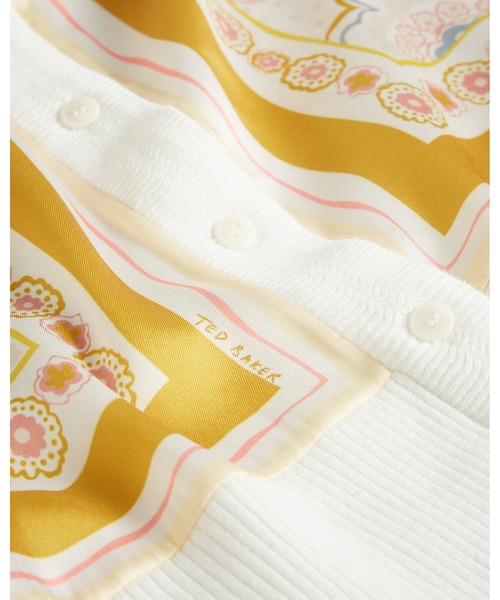 Ted Baker(テッドベーカー)の「ZORINA レトロプリント カーディガン(カーディガン/ボレロ・レディース・ホワイト・3/1/0/2)」の5枚目の写真
