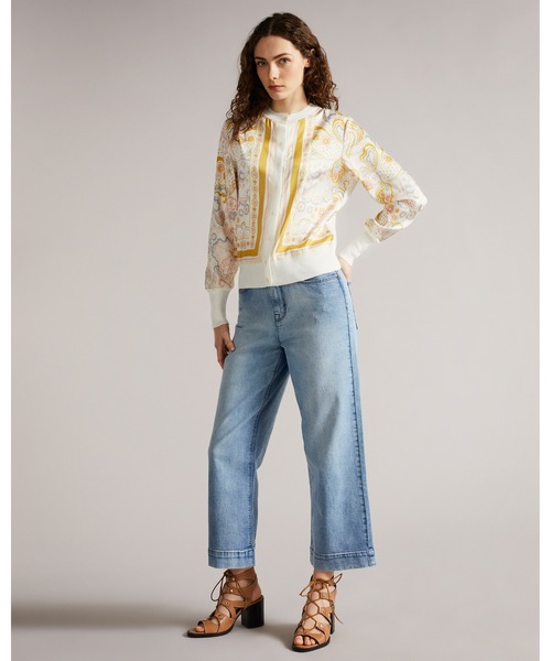 Ted Baker(テッドベーカー)の「ZORINA レトロプリント カーディガン(カーディガン/ボレロ・レディース・ホワイト・3/1/0/2)」の6枚目の写真
