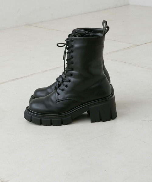 Chico（チコ）の「レースアップ厚底ミドルブーツ（ブーツ・レディース・ブラック/ベージュ/カーキ・SMALL/MEDIUM/LARGE）」の21枚目の写真