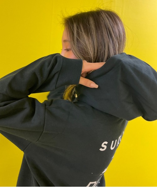 ROXY（ロキシー）の「LOGO HOODIE/ロキシーバックプリントプルオーバーパーカー（パーカー・レディース・ホワイト/ブラック/チャコールグレー/グレー・MEDIUM/LARGE）」の17枚目の写真