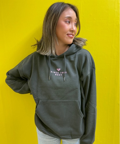 ROXY（ロキシー）の「LOGO HOODIE/ロキシーバックプリントプルオーバーパーカー（パーカー・レディース・ホワイト/ブラック/チャコールグレー/グレー・MEDIUM/LARGE）」の15枚目の写真