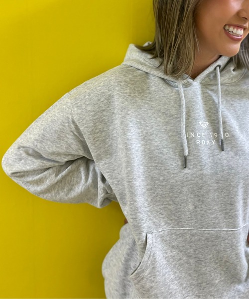 ROXY（ロキシー）の「LOGO HOODIE/ロキシーバックプリントプルオーバーパーカー（パーカー・レディース・ホワイト/ブラック/チャコールグレー/グレー・MEDIUM/LARGE）」の7枚目の写真
