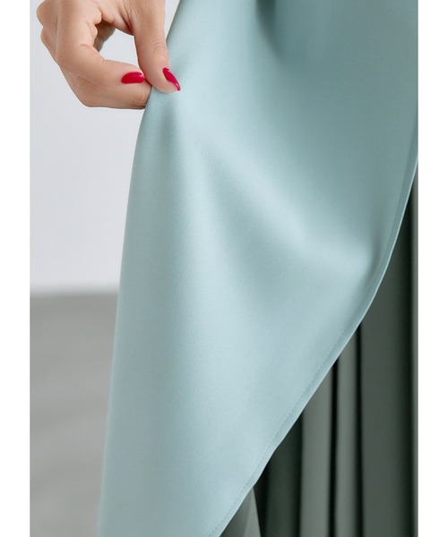 STYLE DELI（スタイルデリ）の「【LUXE】配色レイヤードプリーツワンピース（ワンピース・レディース・グリーン/マスタード・01/02）」の12枚目の写真