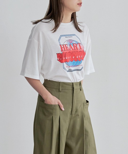 KOBE LETTUCE（コウベレタス）の「バンドツアー風Tシャツ（Tシャツ/カットソー・レディース・オフホワイト/ブラック/ピンク/ブルー/チャコール・FREE）」の12枚目の写真