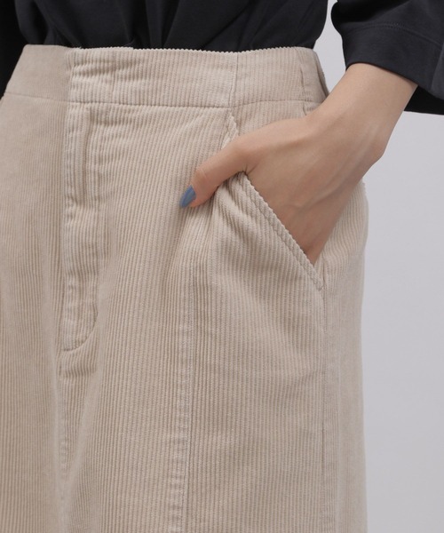 LAKOLE（ラコレ）の「8Wコーデュロイナロースカート[セットアップ対応] / 158270（スカート・レディース・ダークブラウン/カーキ/オレンジ系その他/グレイッシュベージュ・SMALL/MEDIUM）」の6枚目の写真