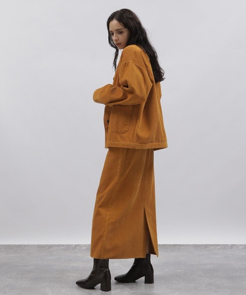 LAKOLE（ラコレ）の「8Wコーデュロイナロースカート[セットアップ対応] / 158270（スカート・レディース・ダークブラウン/カーキ/オレンジ系その他/グレイッシュベージュ・SMALL/MEDIUM）」の16枚目の写真